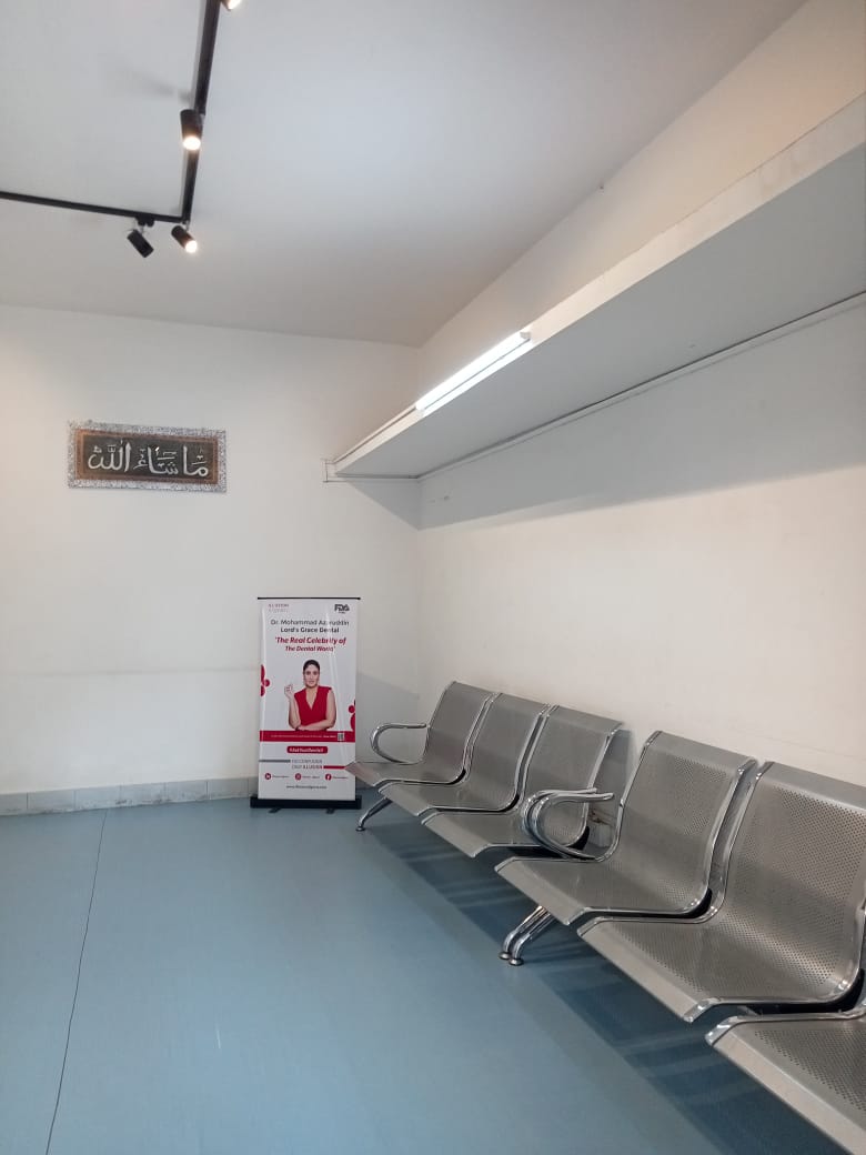 Patient Recovery & Waiting Area